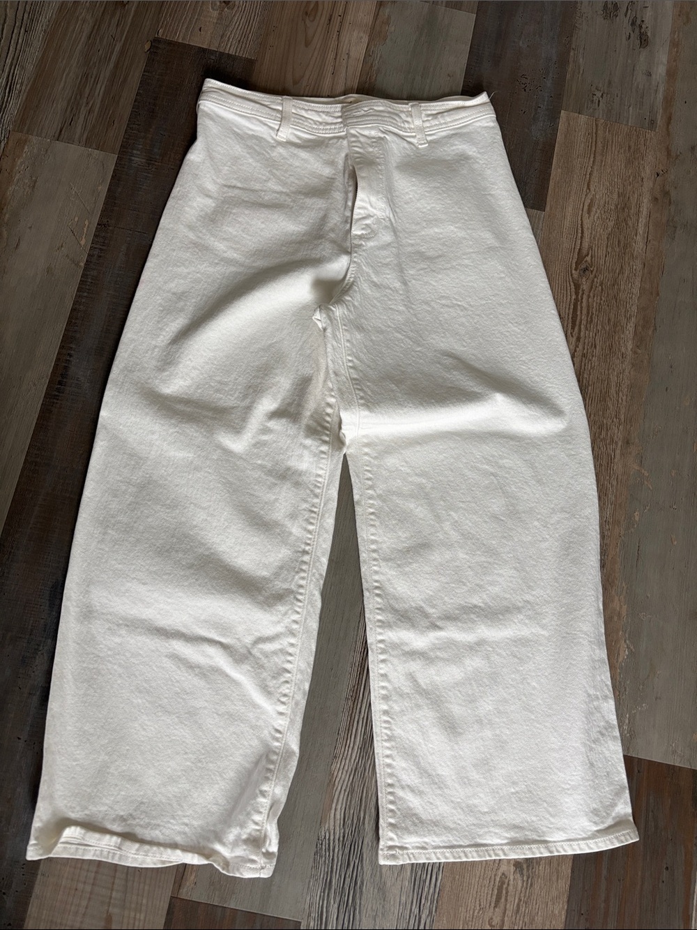 Universal Thread Cream Wide-Leg Jeans